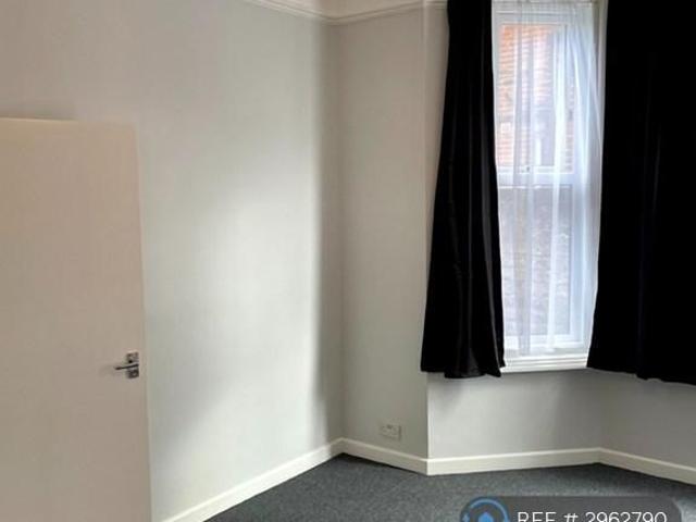 Studio for rent in Hill, City Of Southampton