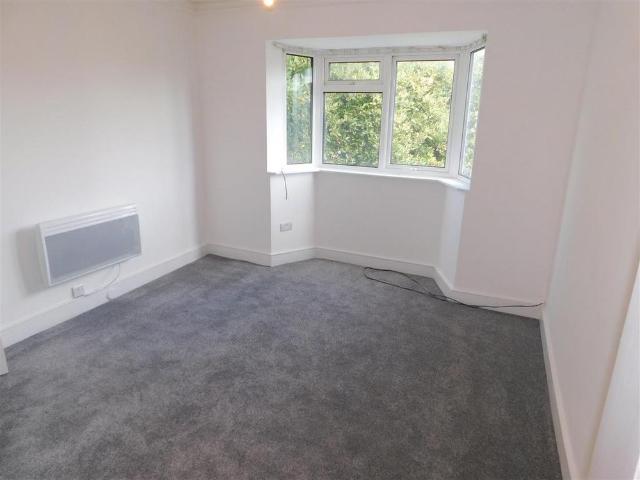 Studio for rent in West Worthing, Worthing