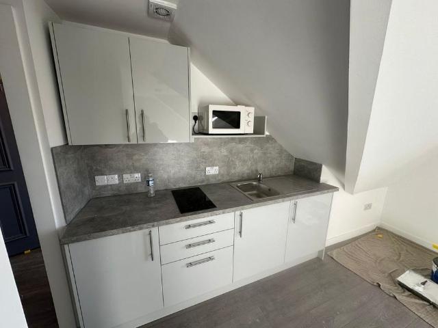 Studio for rent in Craigie, Moneydie