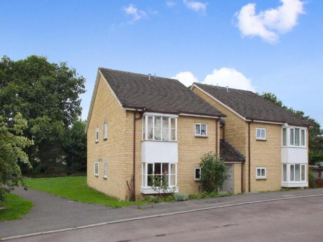 Flat for rent in Cogges, West Oxfordshire