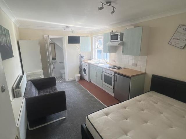 Studio for rent in Prestonville, Brighton