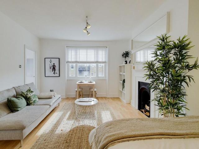 Flat for rent in Marylebone, Greater London