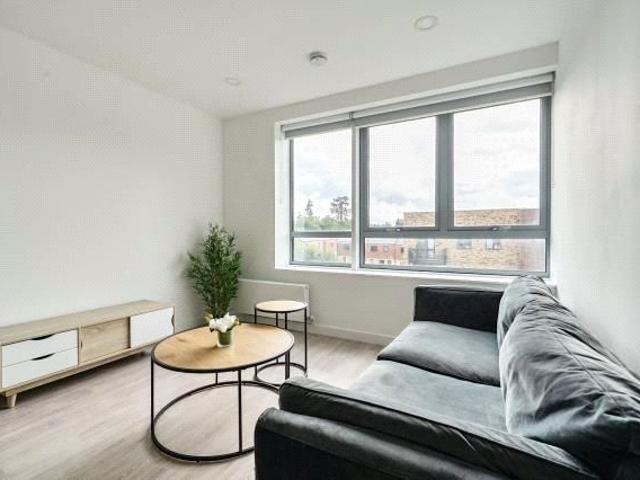 Studio for rent in Easthampstead, Bracknell