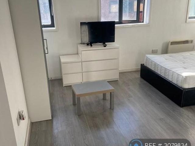 Studio for rent in St George's Quarter / Cultural Quarter, Liverpool