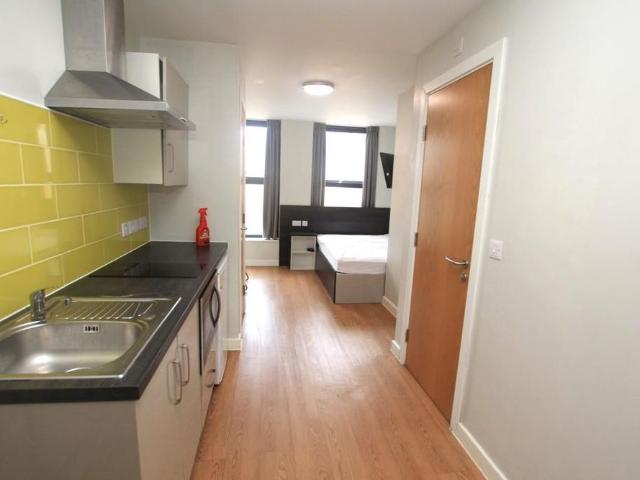 Studio for rent in Two Mills, Cheshire