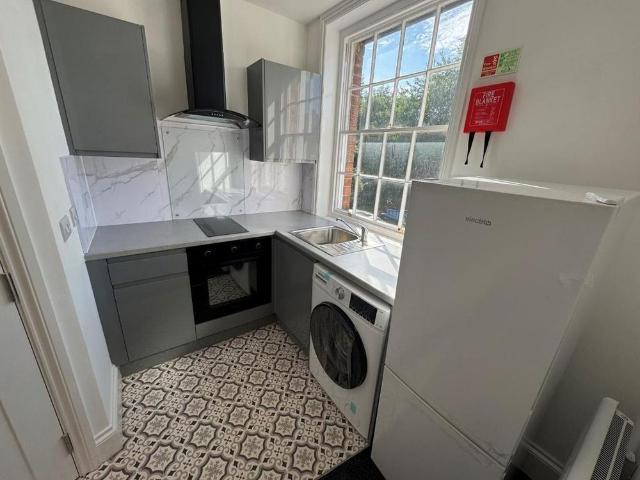 Studio for rent in Little Chester, Derby