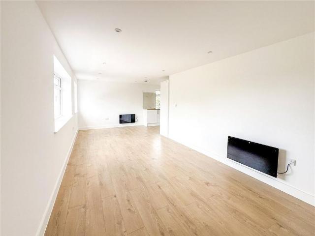 Studio for rent in Blackhills, Surrey