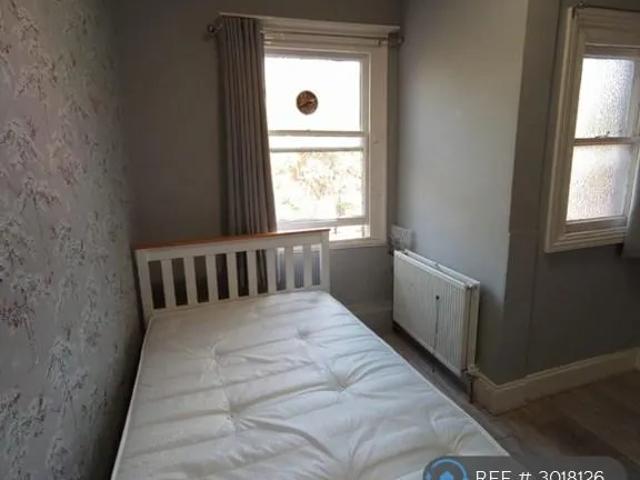 Studio for rent in London Borough of Hackney, Greater London