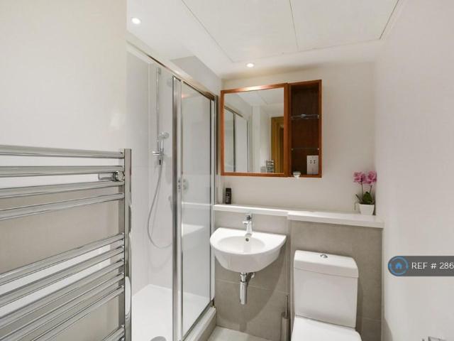 Flat for rent in Saint Giles, Bloomsbury