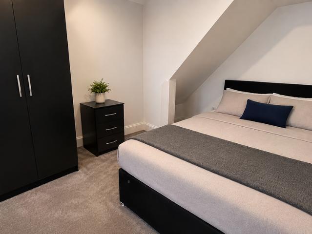 Studio for rent in Spring Park, Luton