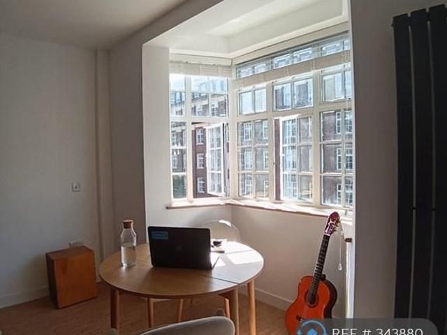 Studio for rent in London Borough of Camden, Greater London