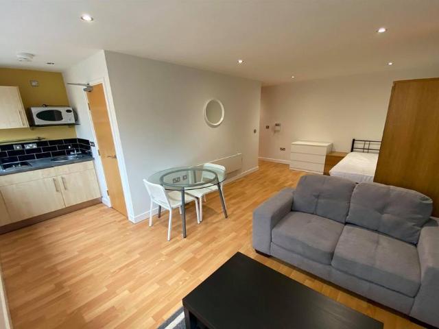 Flat for rent in Devonshire, South Yorkshire