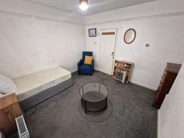 Studio for rent in Black Friars, Old Wharf
