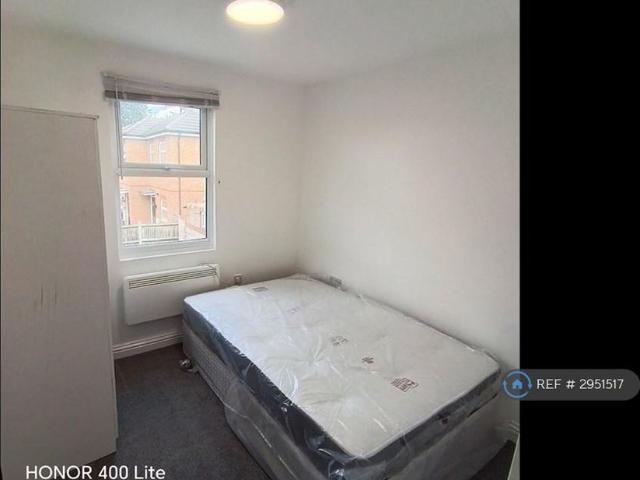 Studio for rent in London Borough of Croydon, Thornton Heath