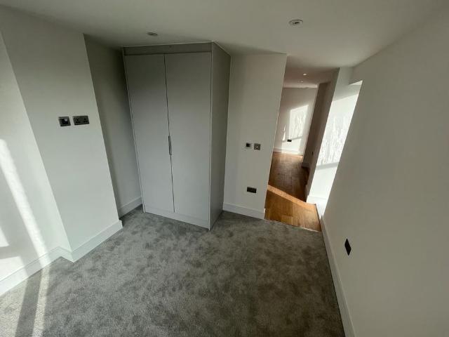 Studio for rent in Fretherne, Hertfordshire