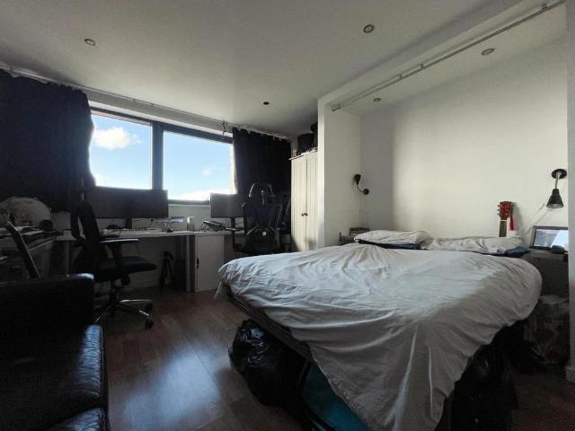 Studio for rent in Camp Field, Leeds