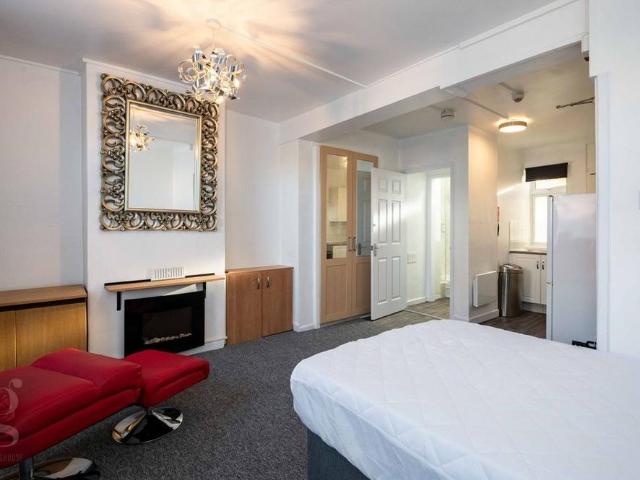 Studio for rent in Portfields, Hereford