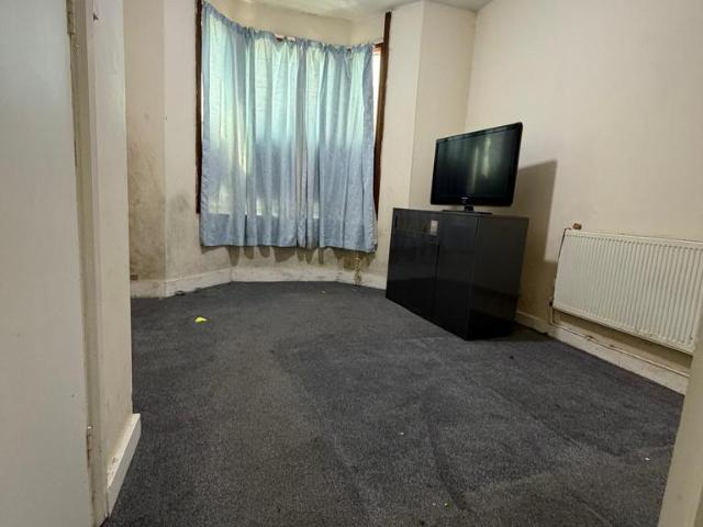 Flat for rent in Cann Hall, Leytonstone