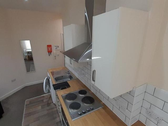 Studio for rent in Thornes, Wakefield