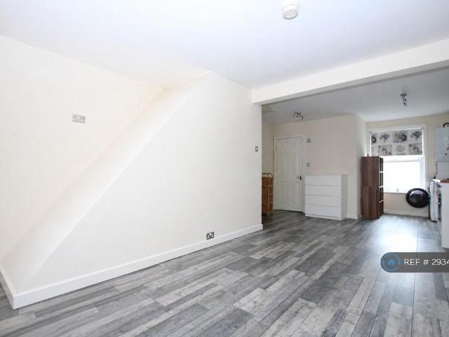 Flat for rent in Midway, Kent