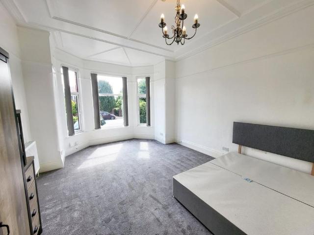 Studio for rent in Greater Manchester