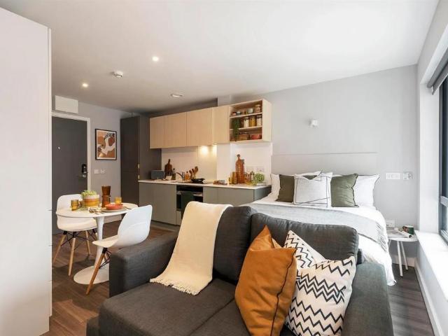Flat for rent in Highfields, Old Wharf