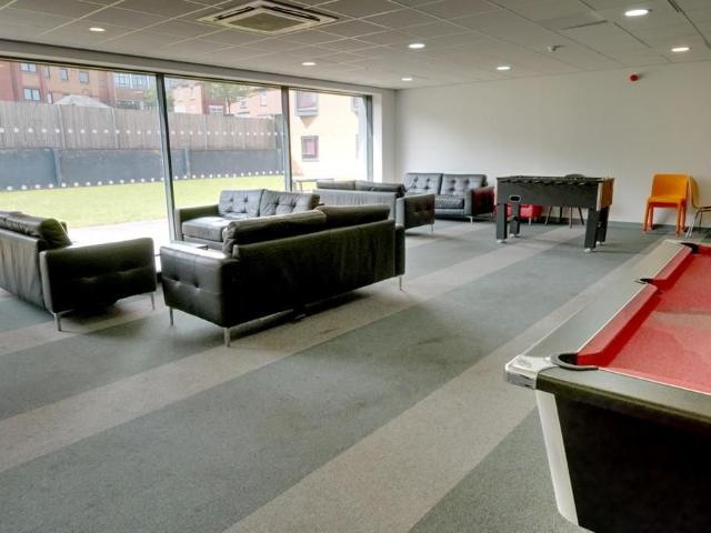 Studio for rent in Stoke, Stoke-on-Trent