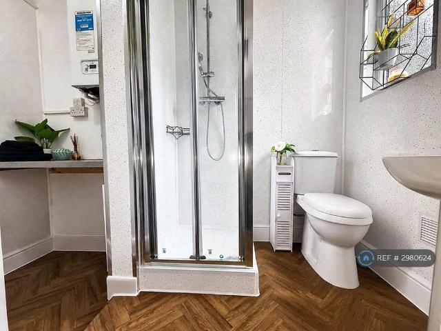 Studio for rent in Butterton, Staffordshire
