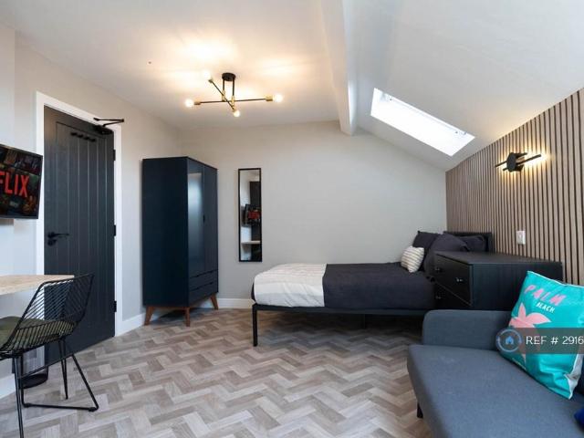 Flat for rent in South Cliff, Kepwick