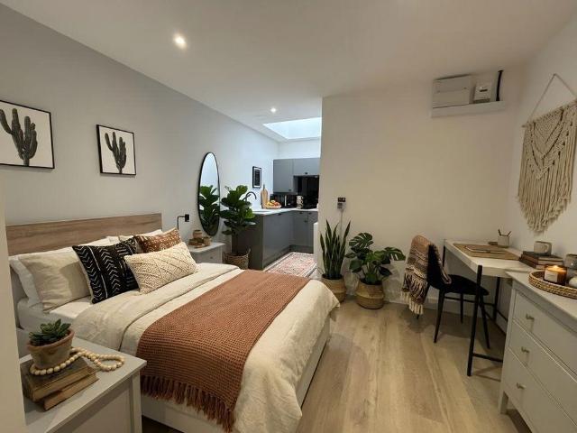 Studio for rent in New Fletton, Peterborough