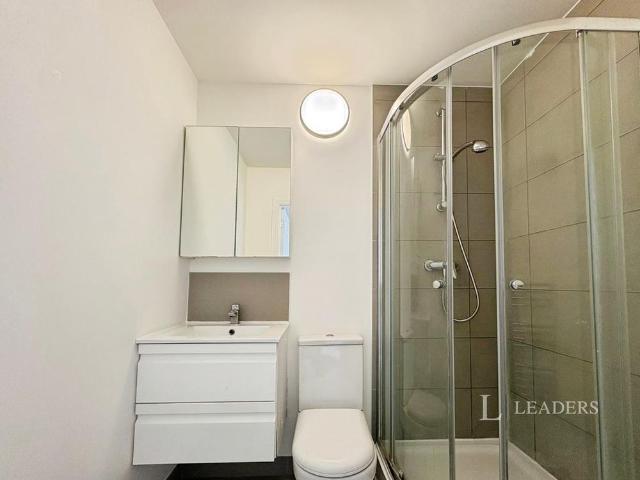 Studio for rent in Round Hill, Brighton & Hove