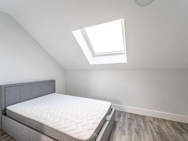 Studio for rent in London Borough of Ealing, Greater London