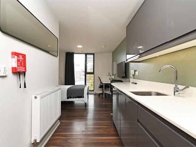 Flat for rent in City Centre, South Yorkshire