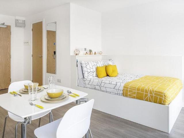 Studio for rent in Ballindoch, Scotland