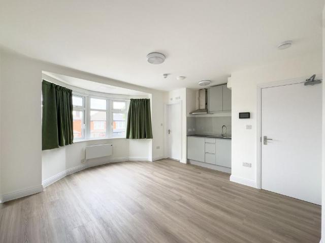 Flat for rent in Greater London