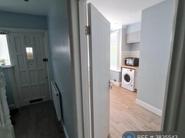 Flat for rent in London Borough of Croydon, Thornton Heath
