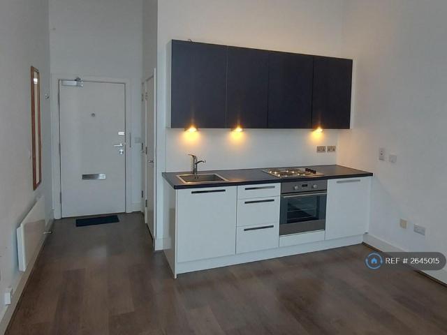 Flat for rent in Priest Down, Hampshire