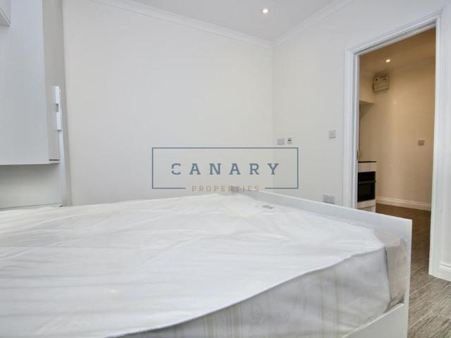 Studio for rent in Preston, Greater London