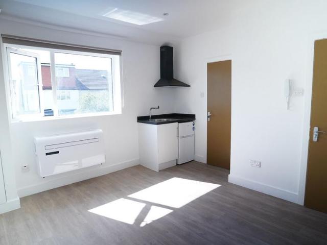 Flat for rent in Streatham, Greater London