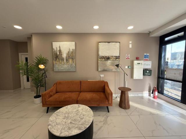 Studio for rent in London Borough of Hounslow, Spring Grove
