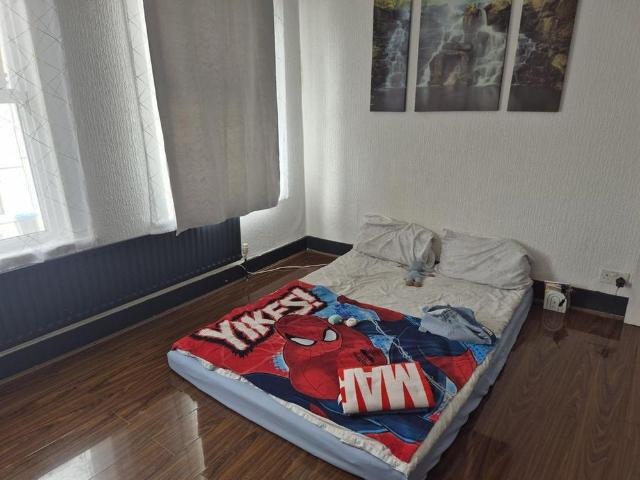 Studio for rent in London Borough of Croydon, Greater London
