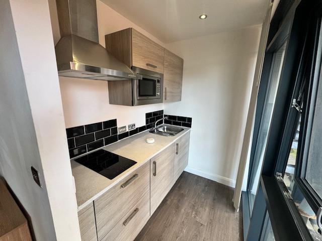 Flat for rent in City Centre, Georgia