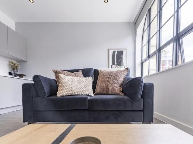 Studio for rent in City Centre, Georgia