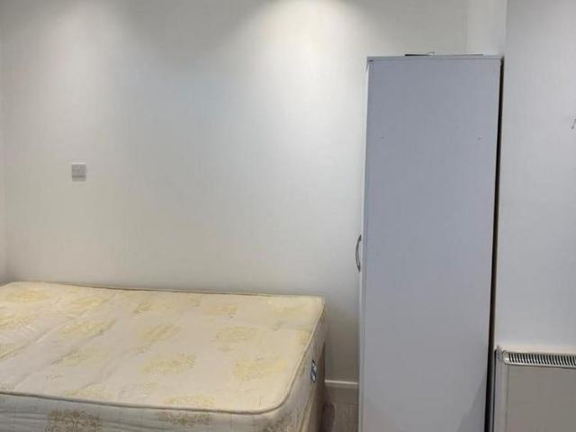 Studio for rent in London Borough of Barnet, Greater London