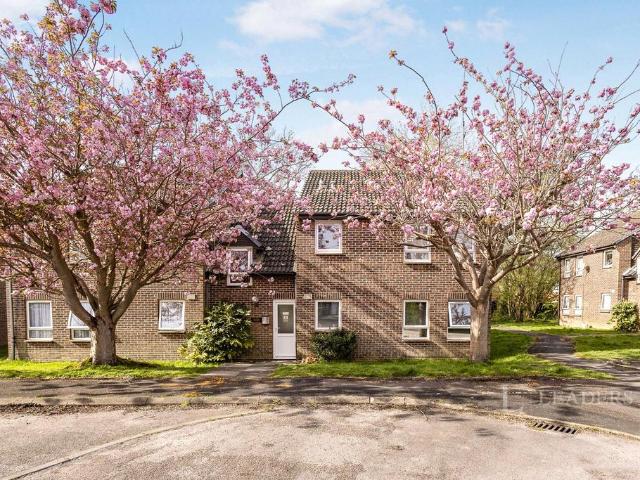Flat for rent in Spring Vale, Hampshire