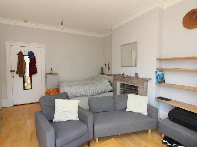 Studio for rent in Brunswick, Hove