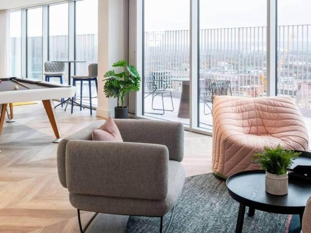 Studio for rent in Merchant City, Scotland