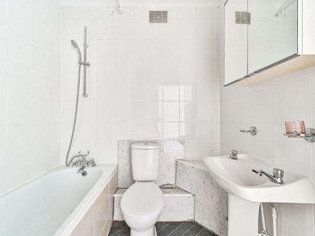 Studio for rent in Greenwich Town Centre, Greater London
