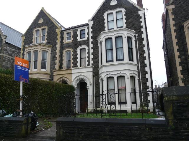 Flat for rent in Falcon Lodge, Wales