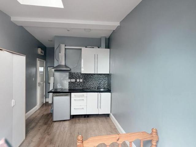 Studio for rent in Sudbury, Greater London